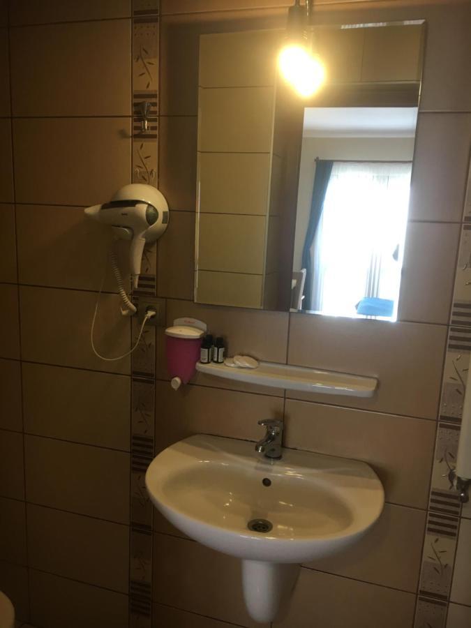 Oezguer Hotel ترابزون المظهر الخارجي الصورة